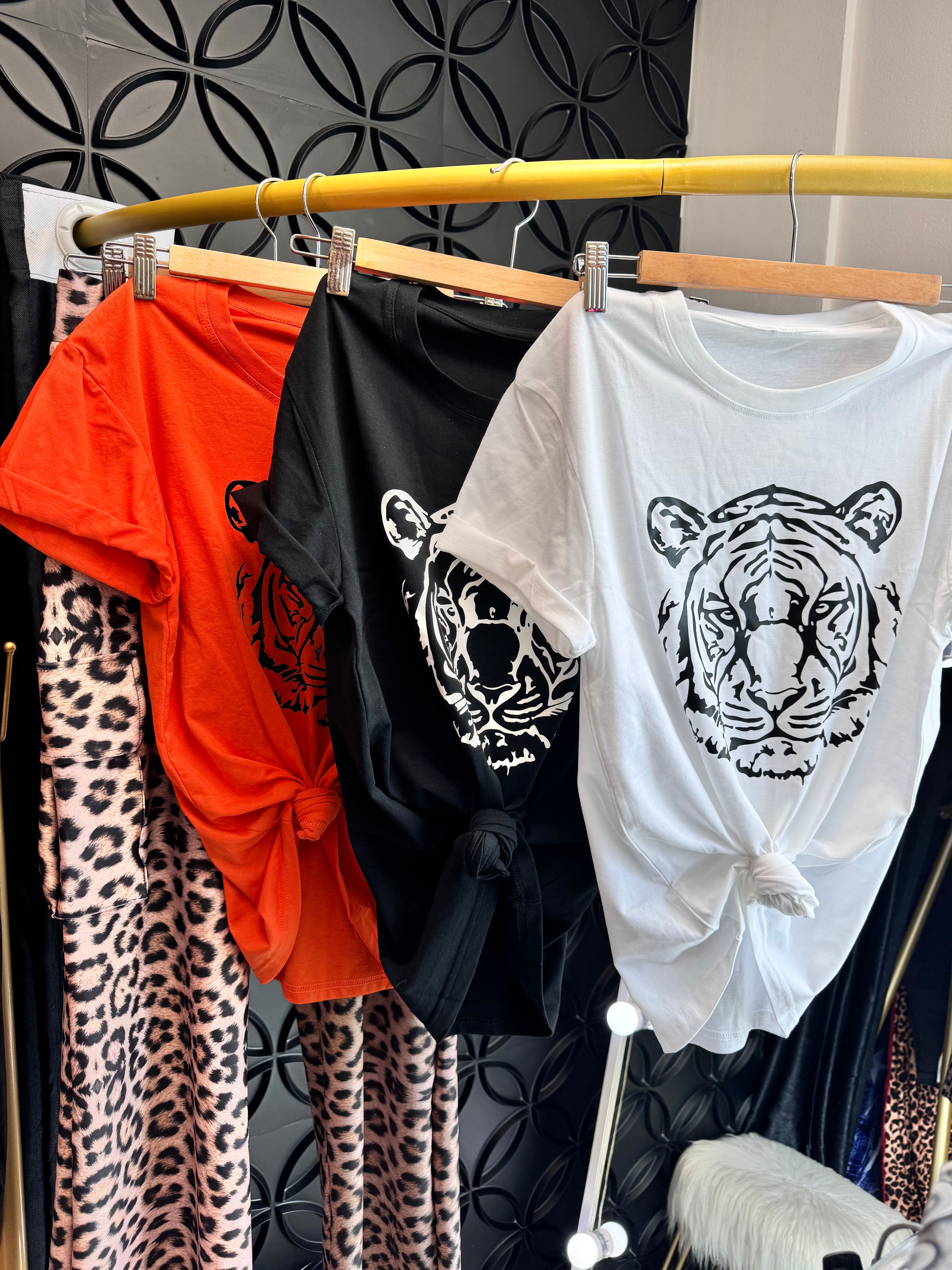 Woman tiger t-shirt