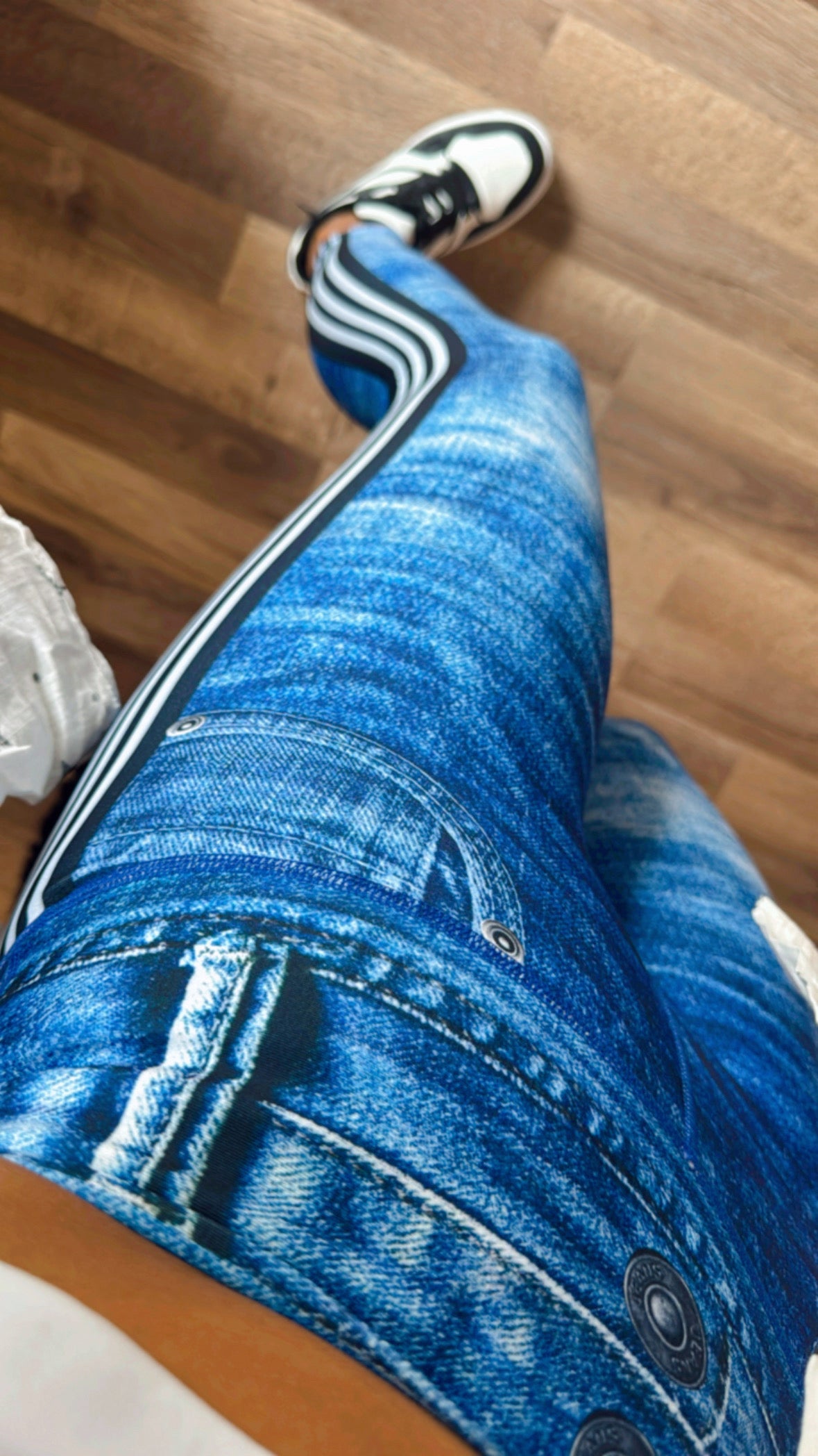 Legging Jeans with sport stripes