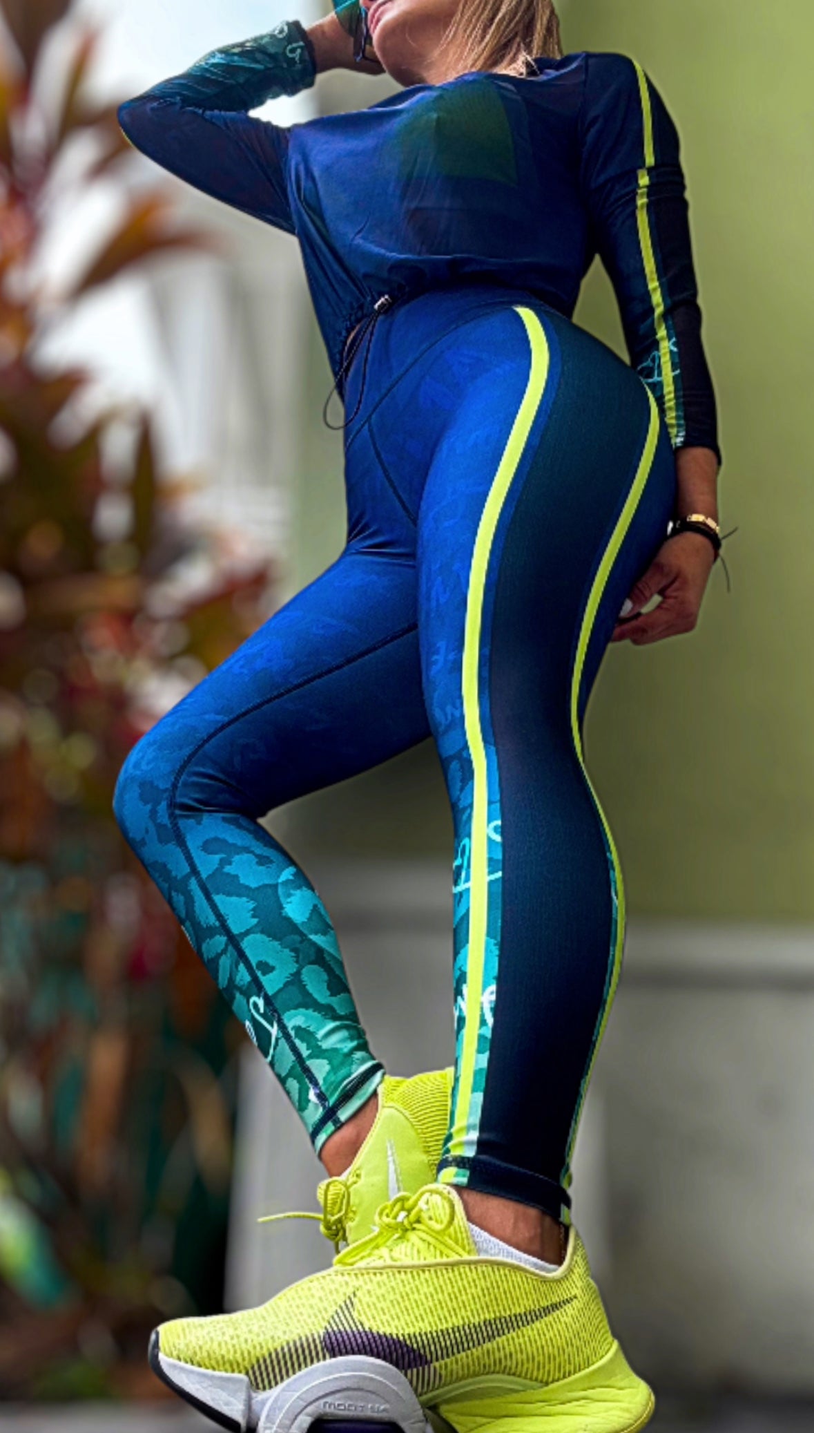 Sport set Blue Navy and neón supplex - legging and Mesh