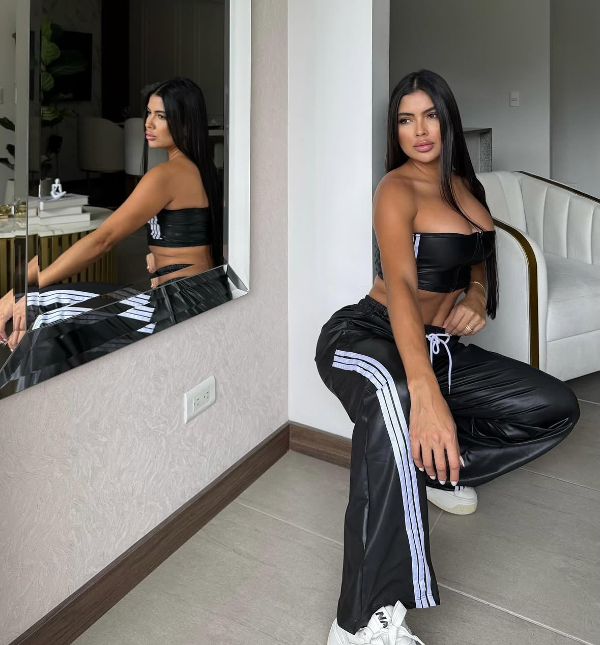 Set black leather effect pants bell side stripes