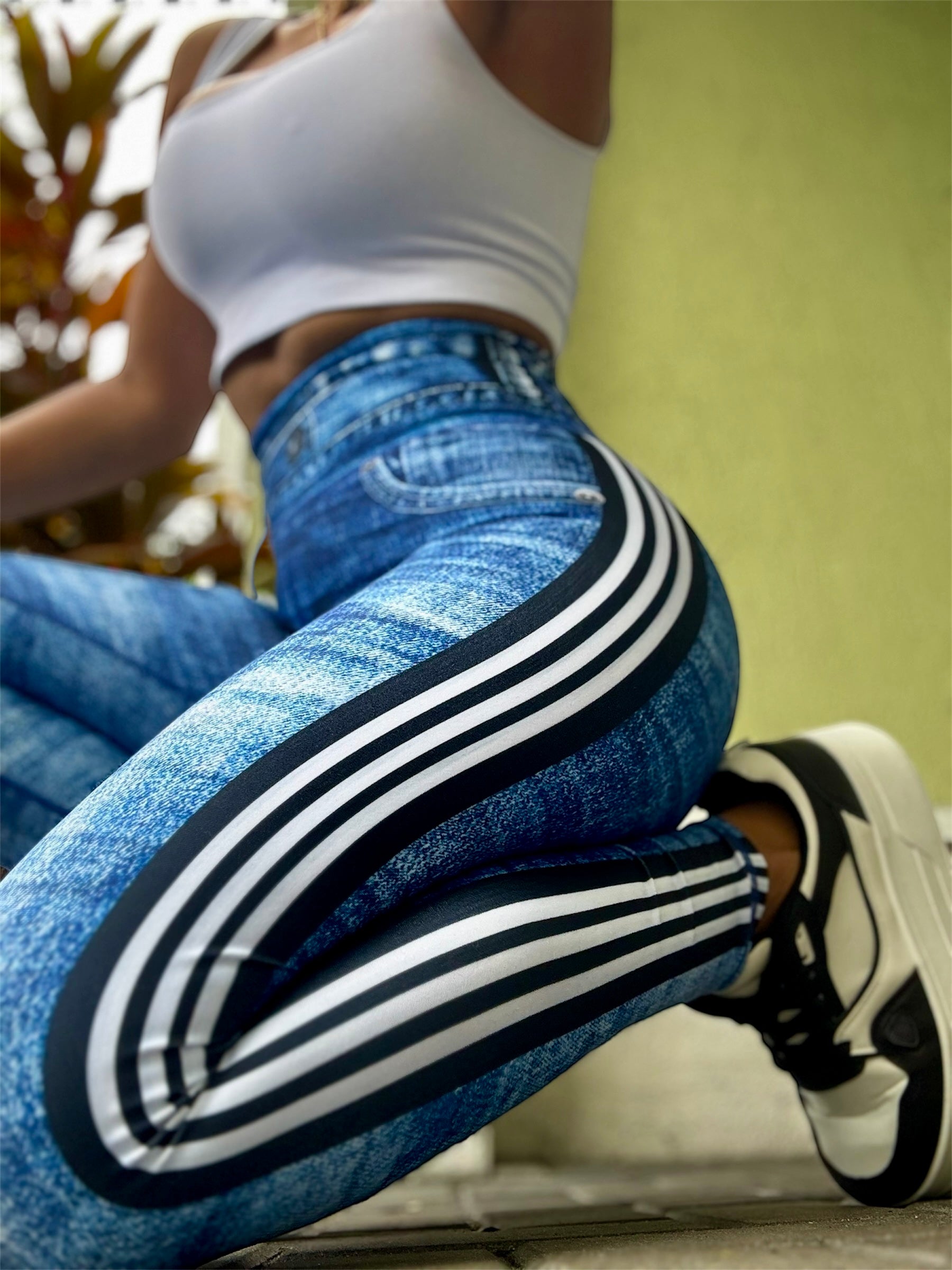 Legging Jeans with sport stripes