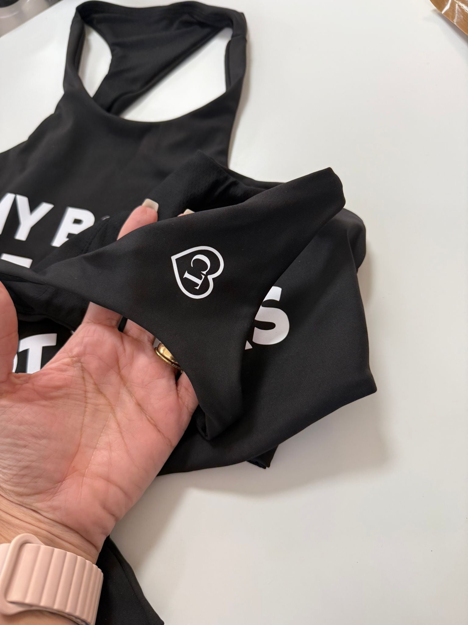 Top sport CT supplex - by carolina Tepedino