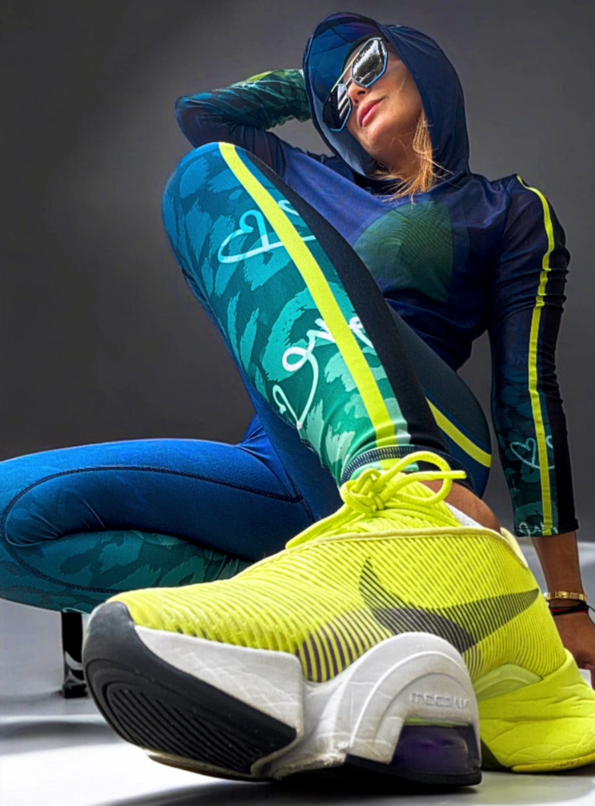 Sport set Blue Navy and neón supplex - legging and Mesh