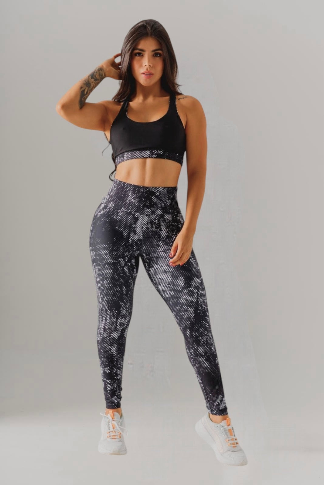 Sport Set Matrix black- legging and top