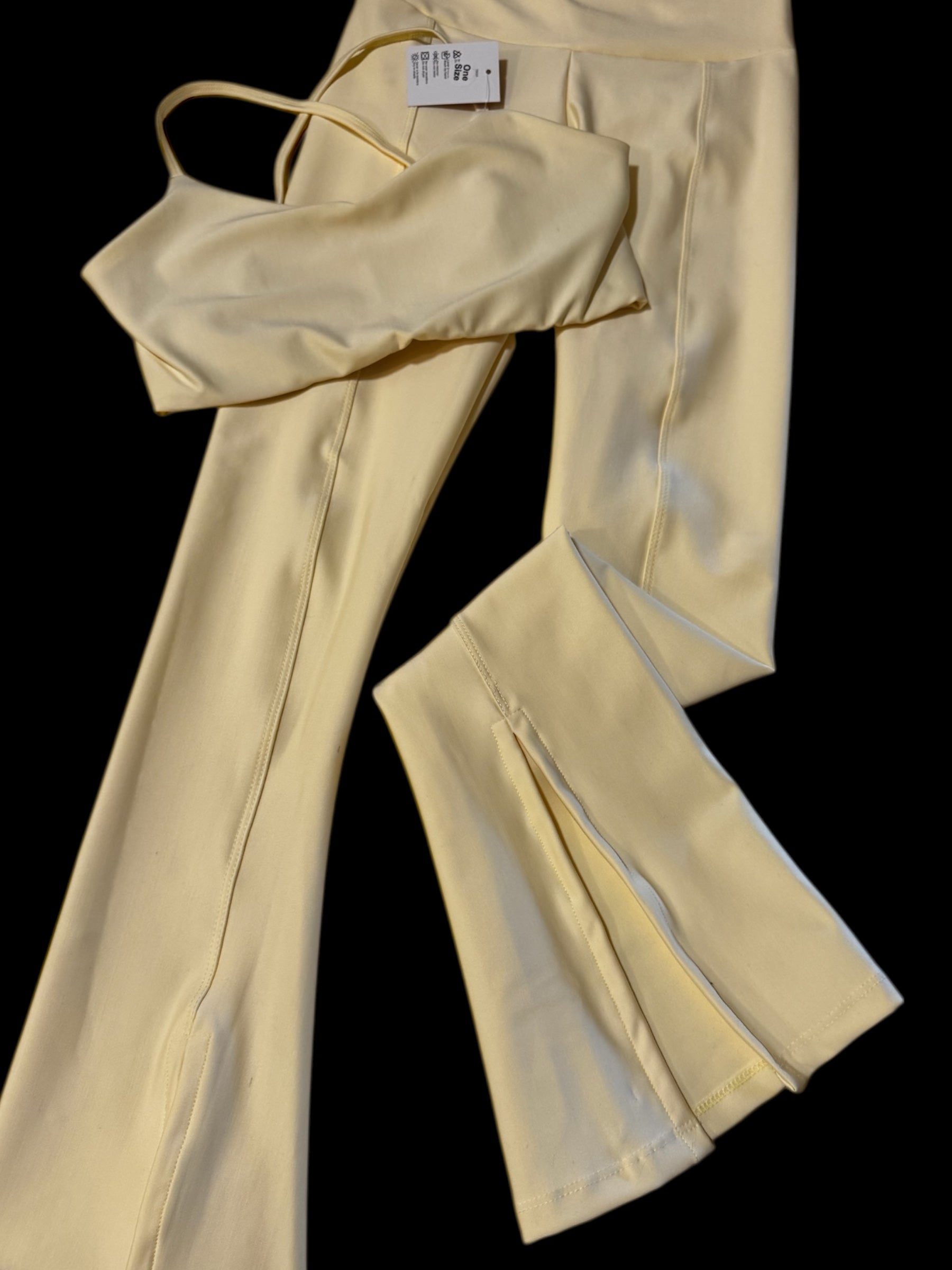 Sport Set Light yellow open boot supplex - top and legging