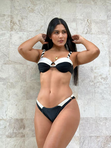 Black and white strapless swimsuit