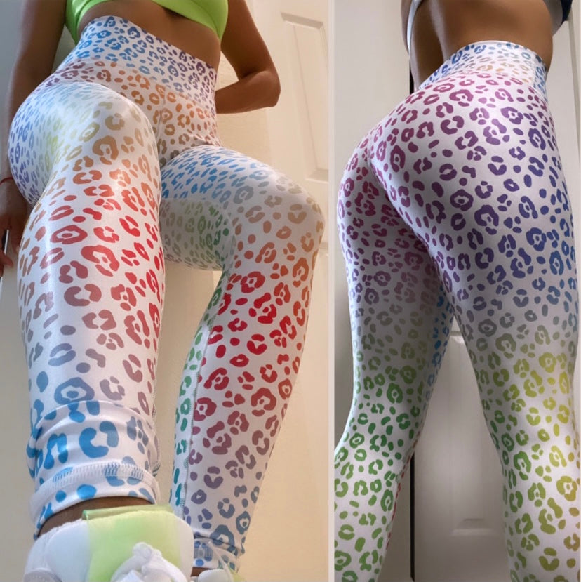 White and colored print -legging with leather effect